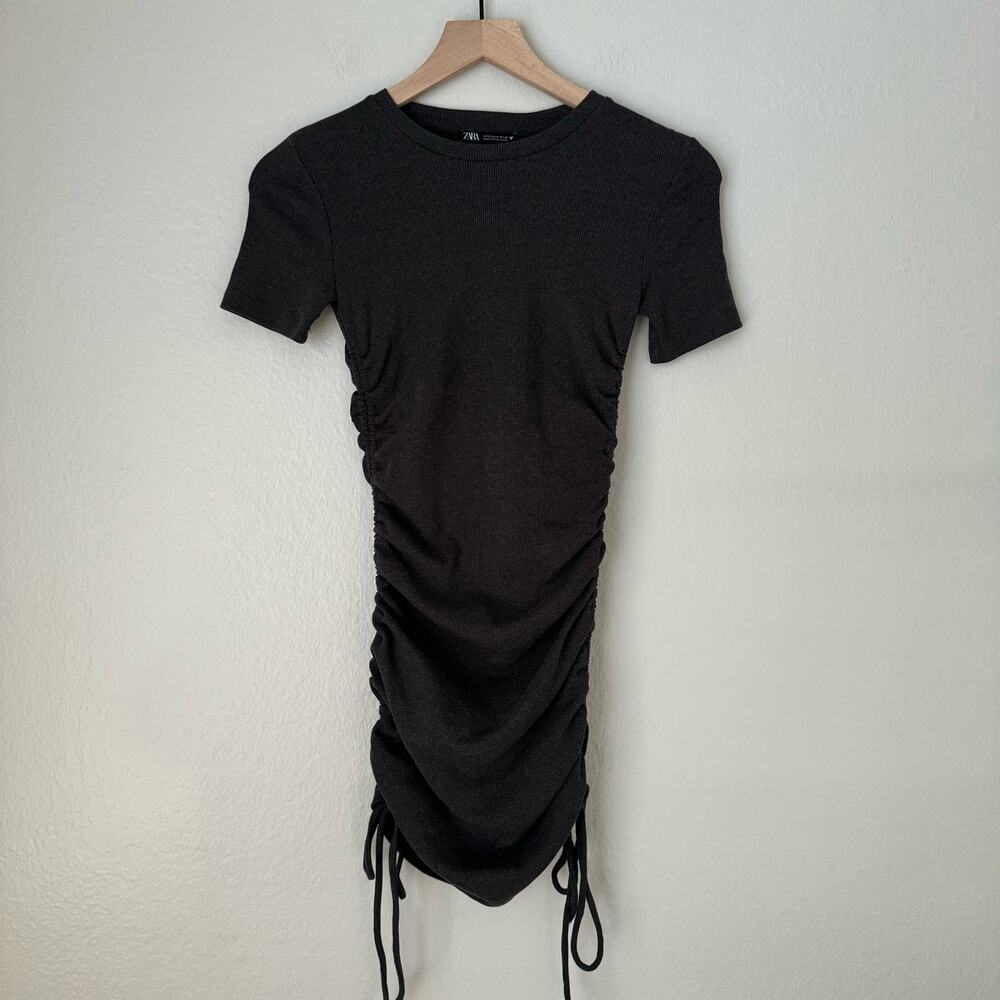 Zara Women's Dark Gray Dress Bodycon Short Sleeve Ribbed Ruched Fit Size Small